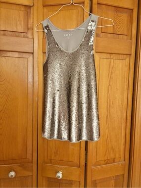 LOFT Silver Sequin Sleeveless Scoop Neck Top